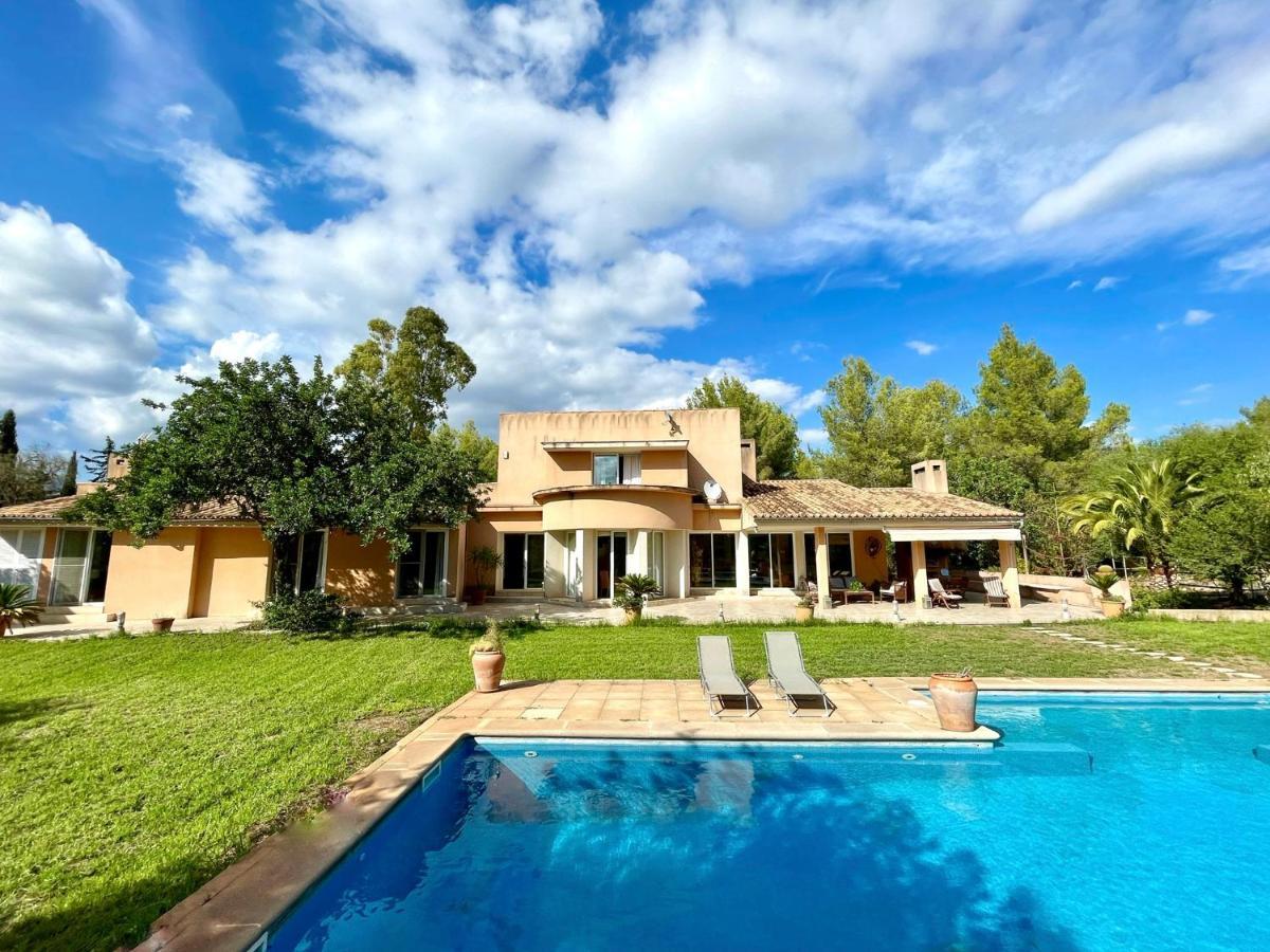 Confortable Chalet Con Piscina Буньола Экстерьер фото