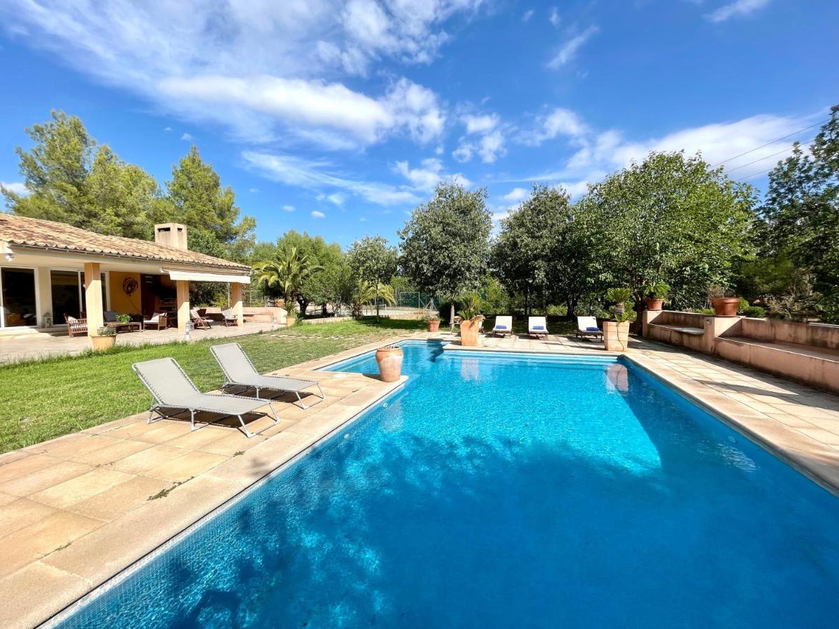 Confortable Chalet Con Piscina Буньола Экстерьер фото