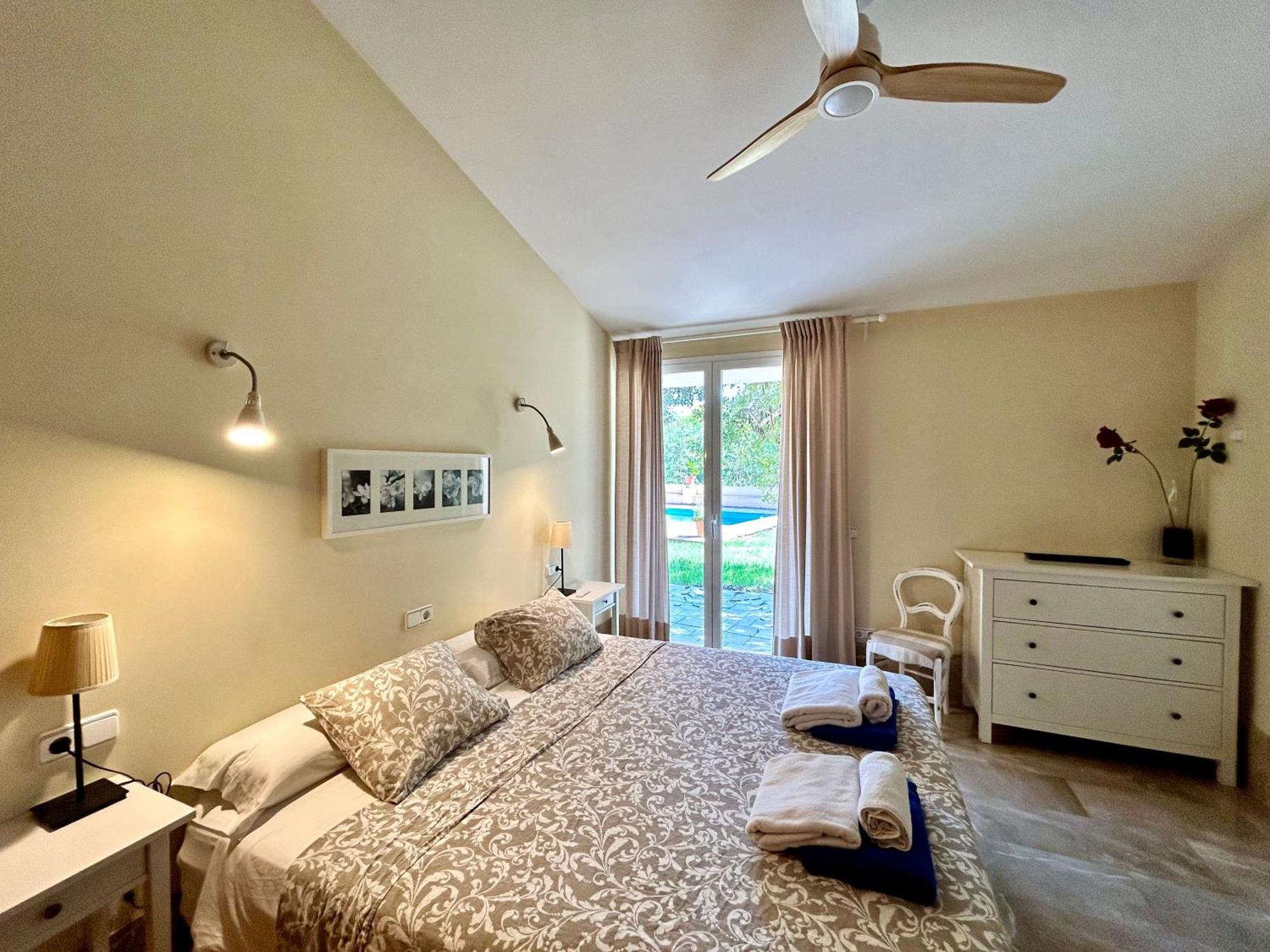 Confortable Chalet Con Piscina Буньола Экстерьер фото